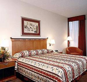 Doubletree Hotel Boston - Downtown::Expedia