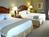 Holiday Inn Express Suites I 380 33Rd::Priceline.com