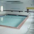 Tn-b01162_pool_01_f