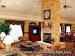 Holiday Inn Express Hotel & Suites