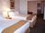 Holiday Inn Express Suites West::Priceline.com