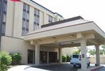 Days Hotel Memphis Airport