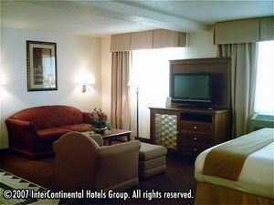 Holiday Inn Express Rapid City::Travelocity.com