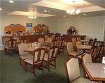 Holiday Inn Express Hotel & Suites