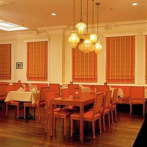 Carlton Hotel::Expedia