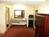 Portofino Inn Burbank::Hotels.com