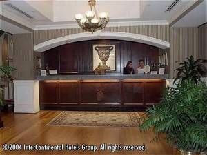 Holiday Inn Hotel Historic District::Travelocity.com