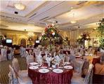 Tn-t00207_ballroom_01_f