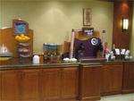 Holiday Inn Express Hotel & Suites Hinesville