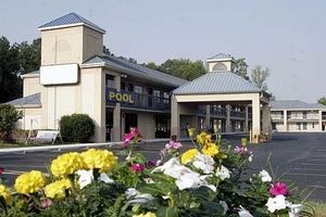 Econo Lodge Elberton::Travelocity.com