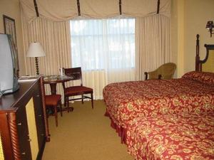 Web-2075177-universals_royal_pacific_resort_a_loews_hotel-orlando
