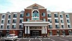 Holiday Inn Express Suites Woodbridg