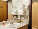 Super 8 - Seward::Priceline.com