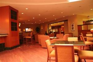 Web-doubletree_hotel_crystal_city_42415_3_08022006_1008367031_500