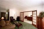 Gladstone Inn And Suites