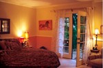 Baywood Gardens Inn