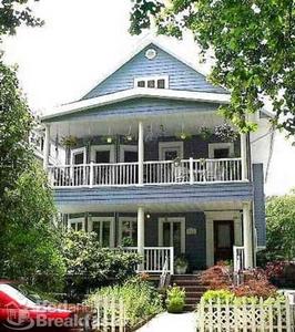 Bibi's Garden::BedAndBreakfast.com