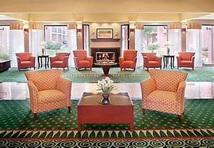 Web-pvd_foxb-lobby-2