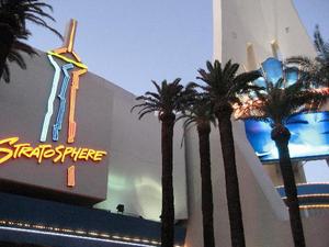 Web-3416080-stratosphere_front-las_vegas