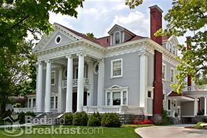 Antiquities' Wellington Inn::BedAndBreakfast.com