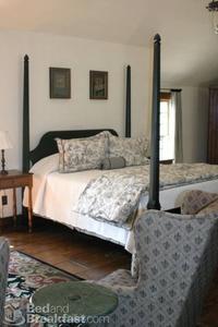 The Inn at Half Mile Farm::BedAndBreakfast.com