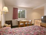 Super 8 Motel - Charlotte