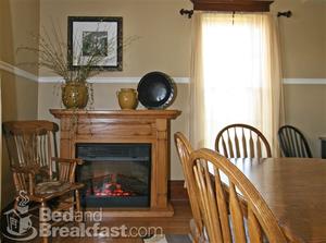 Okoboji Country Inn::BedAndBreakfast.com