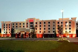 Hampton Inn & Suites::Travelocity.com