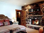 Big E Z Lodge