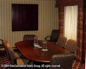 Staybridge Suites Cincinnati North/West Chester::Travelocity.com