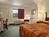 Super 8 Knoxville Downtown/West::Orbitz