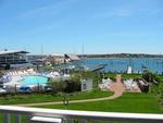 Tn-101435_pool_01_f