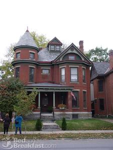Neil Avenue Bed and Breakfast::BedAndBreakfast.com