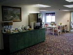 Econo Lodge Inn And Suites