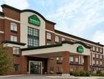 Wingate by Wyndham Suites Sylvania Toledo