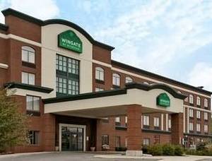 Wingate by Wyndham Suites Sylvania Toledo::Travelocity.com
