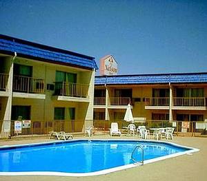 Americas Best Value Inn::Expedia