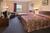 Super 8 Motel::Expedia