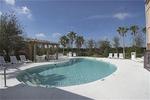 Tn-t09751_pool_01_f