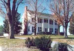 Old Cowan Plantation::BedAndBreakfast.com