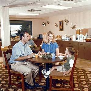 Comfort Inn and Suites::Expedia