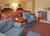 Econo Lodge Inn & Suites::Hotels.com