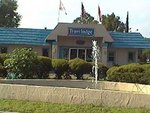 Tropical Inn