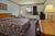 Super 8 Motel - Milwaukee - Airport::Expedia