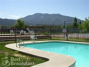 Salsa Del Salto B&B Inn::BedAndBreakfast.com