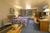 Sherwood Inn and Suites Lake Oswego::Expedia