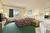 Super 8 Motel - Eagle River::Expedia