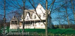 Lake House Bed and Breakfast::BedAndBreakfast.com