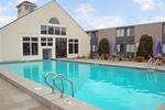 Tn-096741_pool_01_f