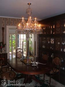 Hibiscus House Bed & Breakfast::BedAndBreakfast.com